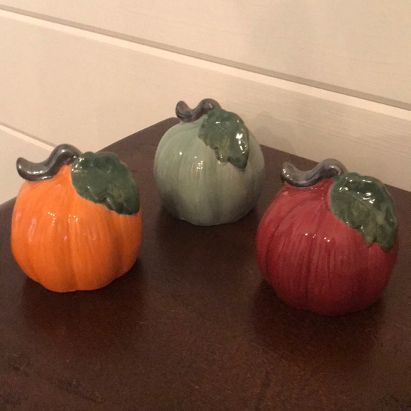 Set of 3 Mini Ceramic Pumpkins - Picture 2 of 14